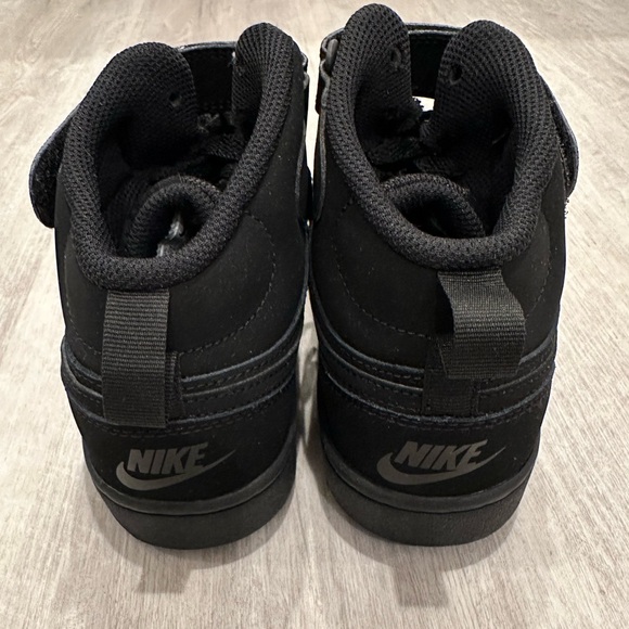Literally perfect Nike Court Borough Mid 2 PS 'Triple Black’ - Picture 10 of 16